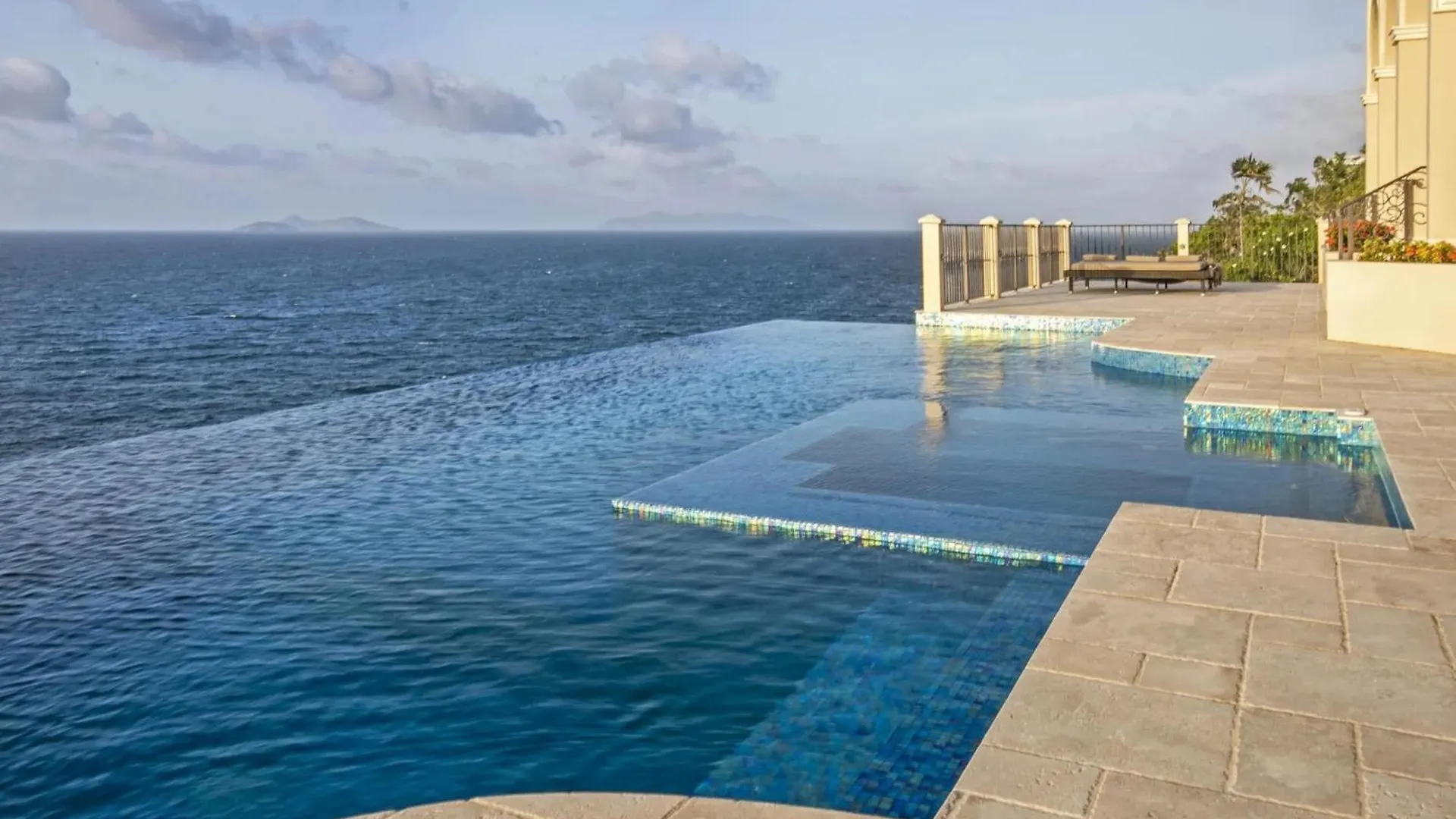 Villa Azure Bloom Apartamento Lovenlund