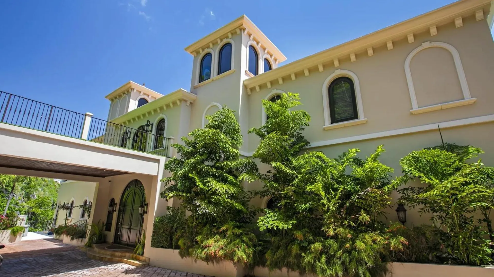 公寓 Villa Azure Bloom